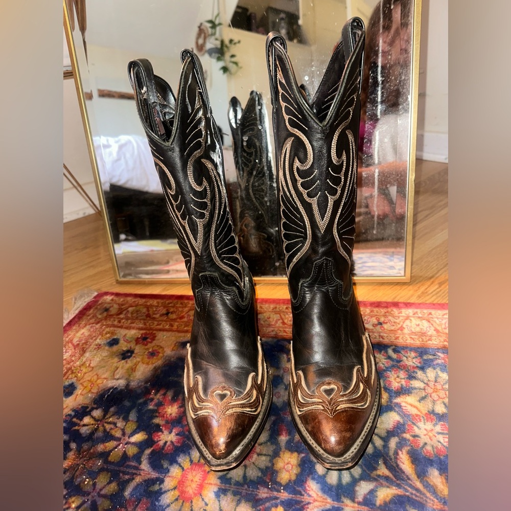 Laredo cowgirl boots size 7 m